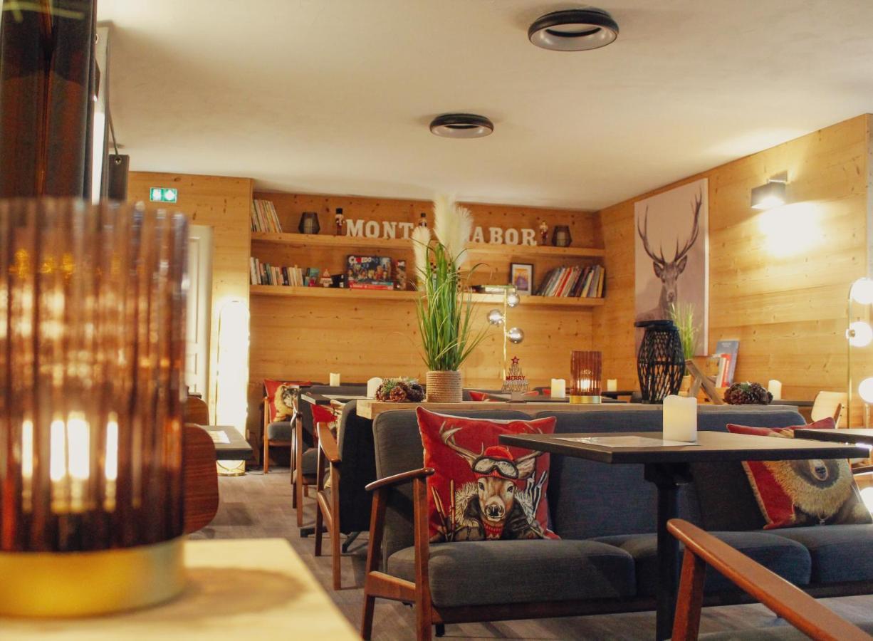 לה סאל-לס-אלפ Hotel Mont Thabor Serre Chevalier מראה חיצוני תמונה